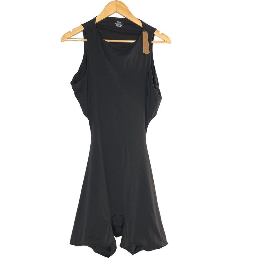 SKIMS Fits Everybody Onesie High Neck Cut Out Back Seamless Black NWT Size 4X